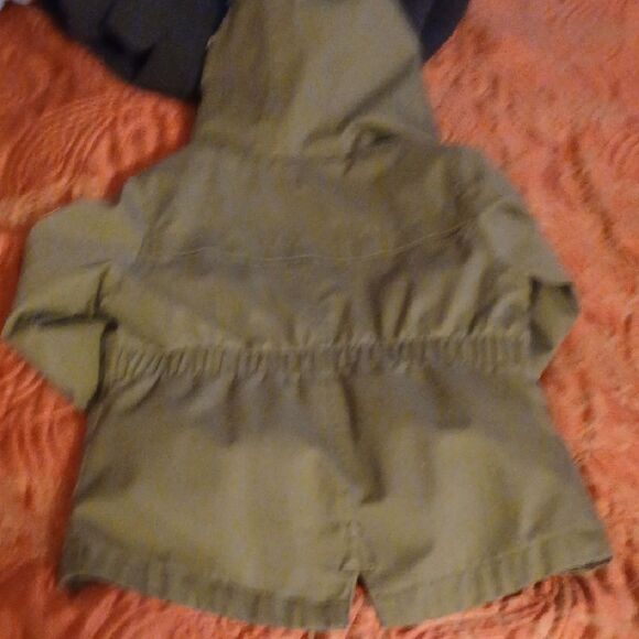 Kids Green Jacket - Picture 6 of 6